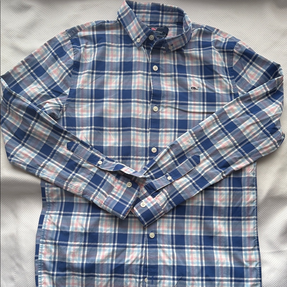 Vineyard Vines Men's Blue and Pink Plaid Shirt - Large (16)